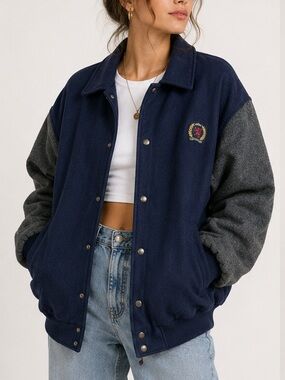 Vintage Men’s Tommy Hilfiger wool blend varsity style jacket size M, Hong Kong